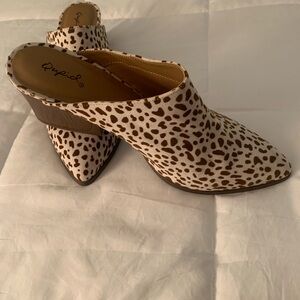 Qupid Women's Spotted Brown and White Mules 9.5
